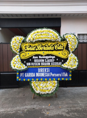 Papan Bunga Duka di Pengenjek